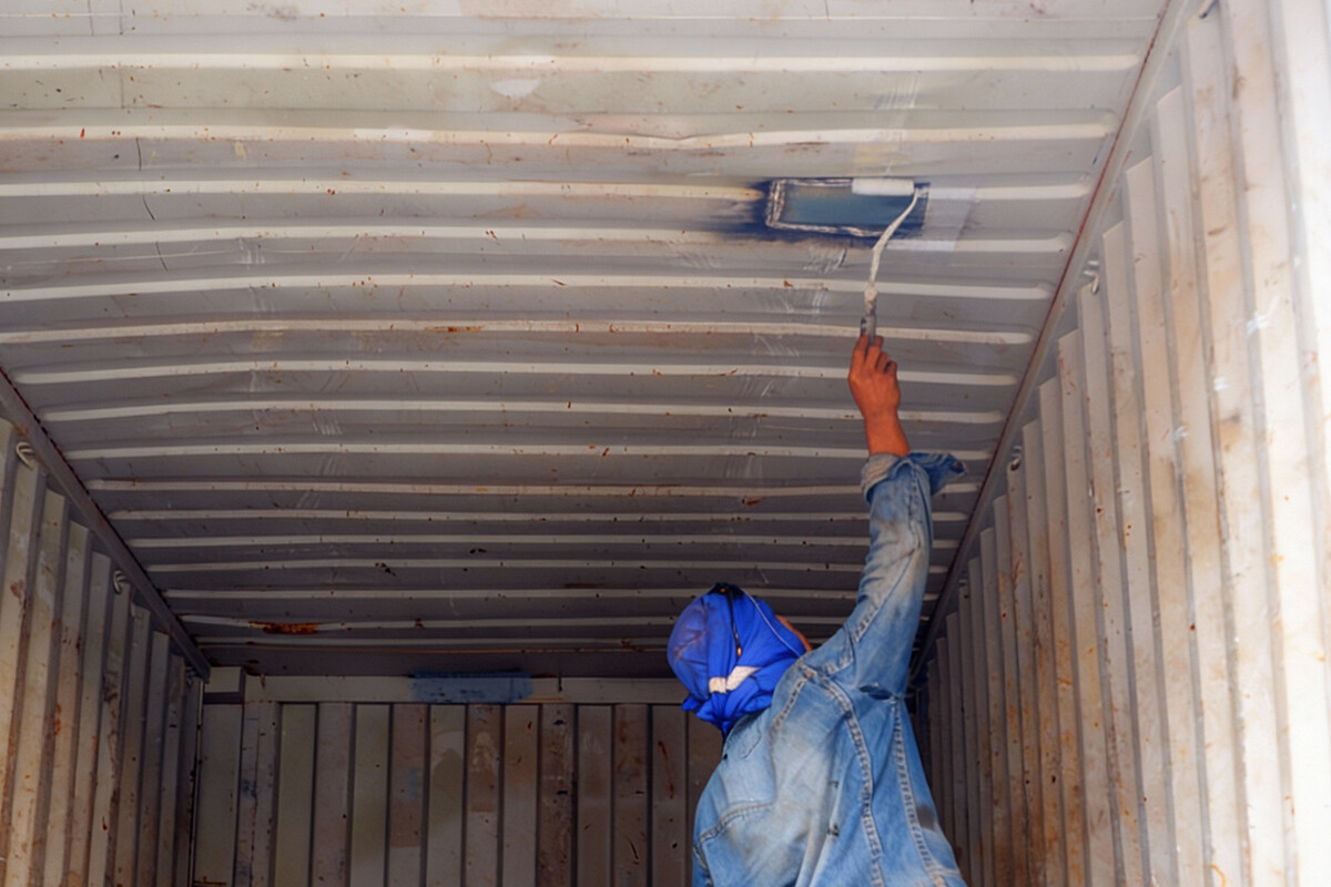 Container painting touch up